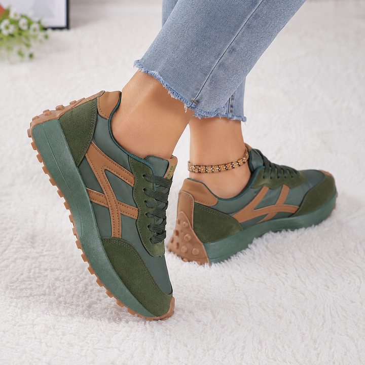 Solenne – Płaskie, Nieslizgające Sneakers Chunky