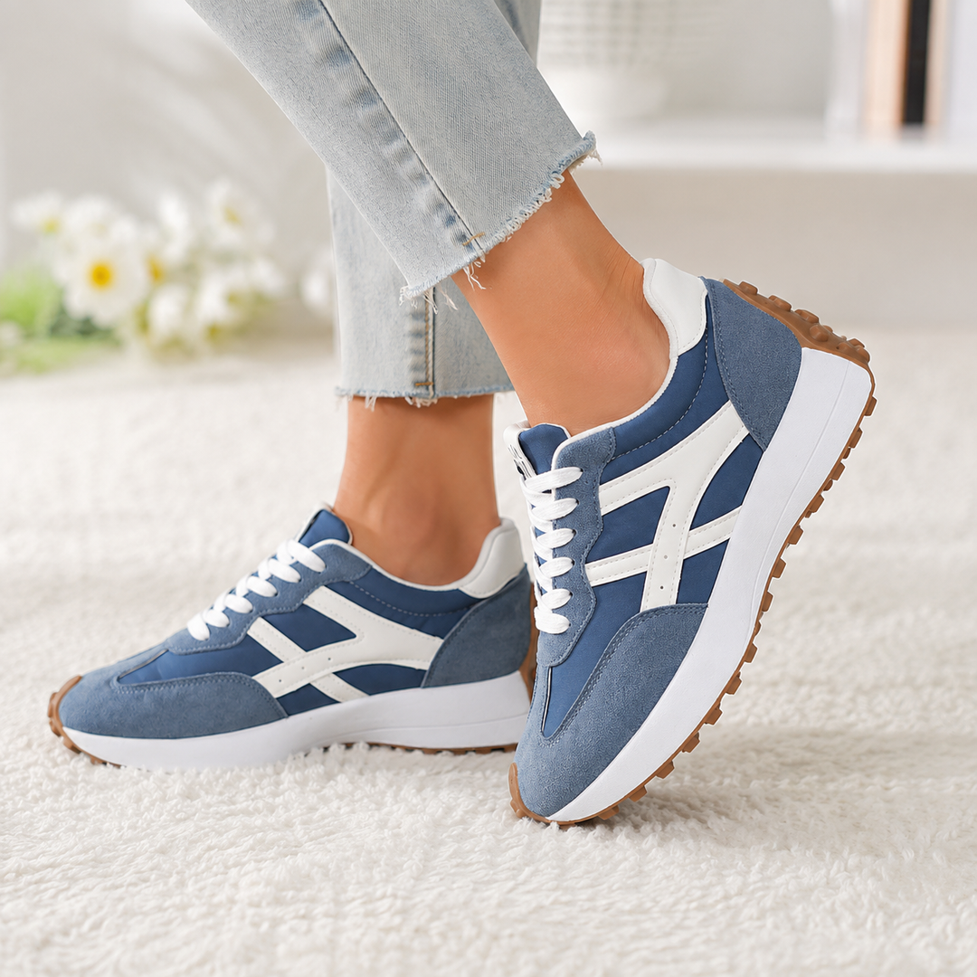 Solenne – Płaskie, Nieslizgające Sneakers Chunky