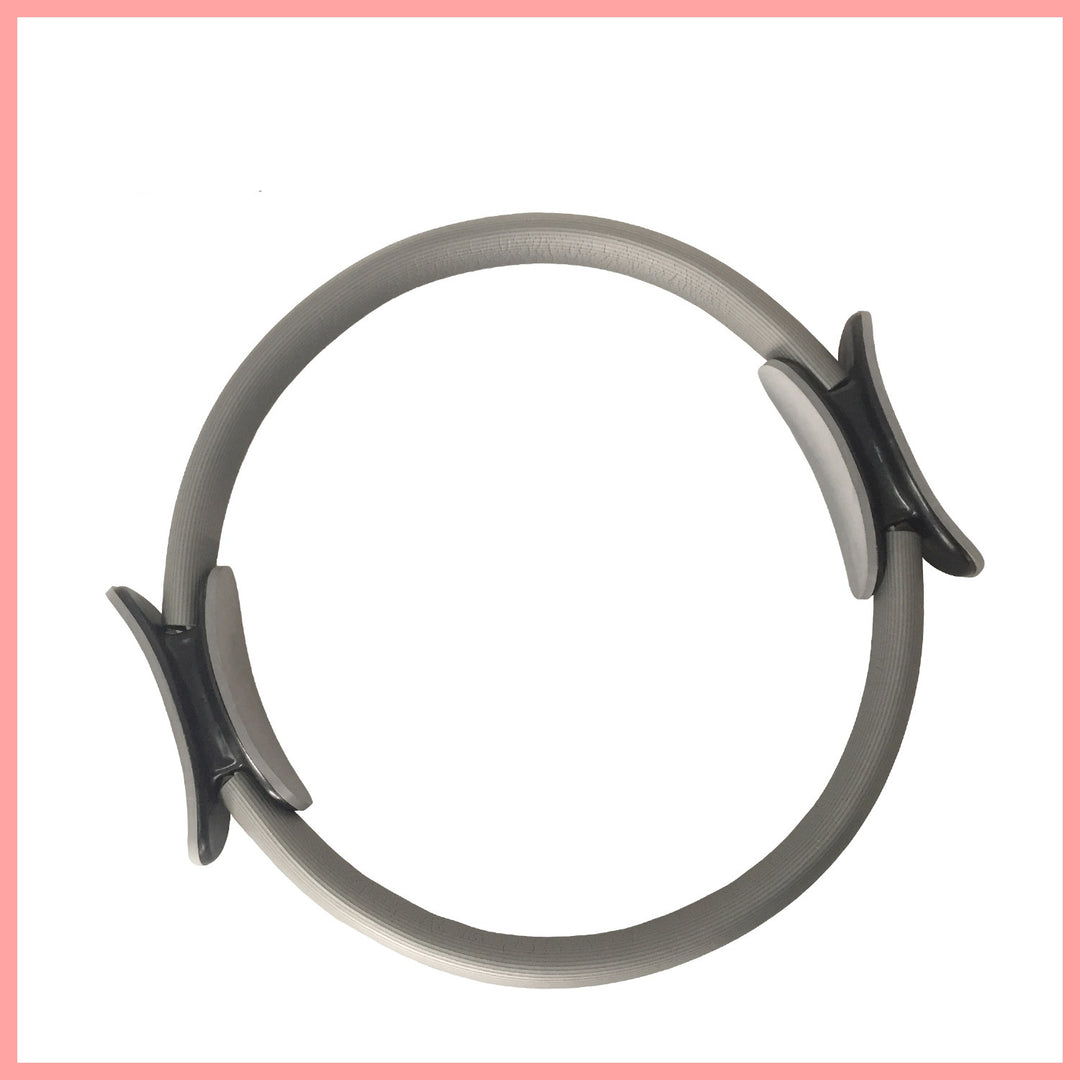 Lila pilatesring med vadderade handtag
