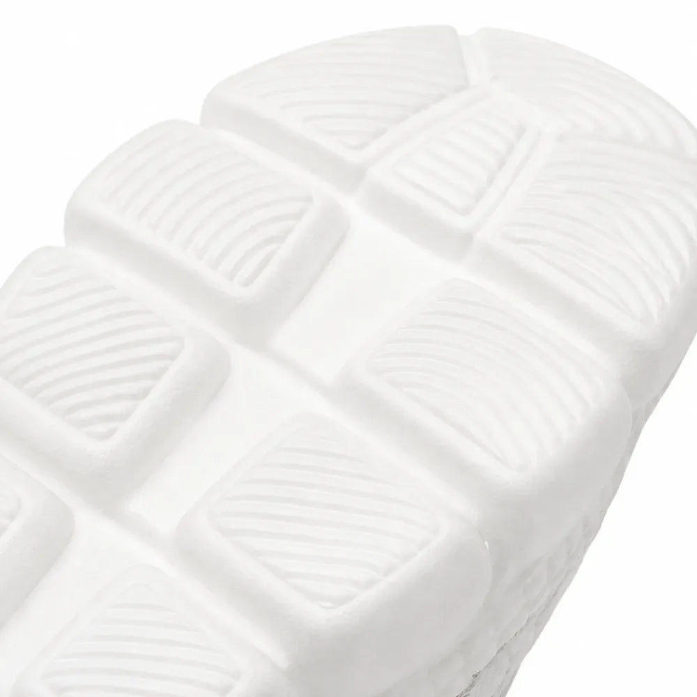 Stelline – Sneakers på plattform z siateczki w gwiazdki för kvinnor, andningsbara białe