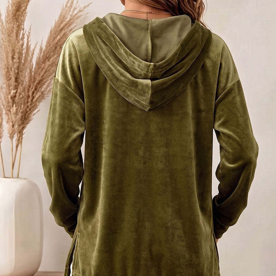 Velvenne – Asymetryczny Hoodie z Knappar