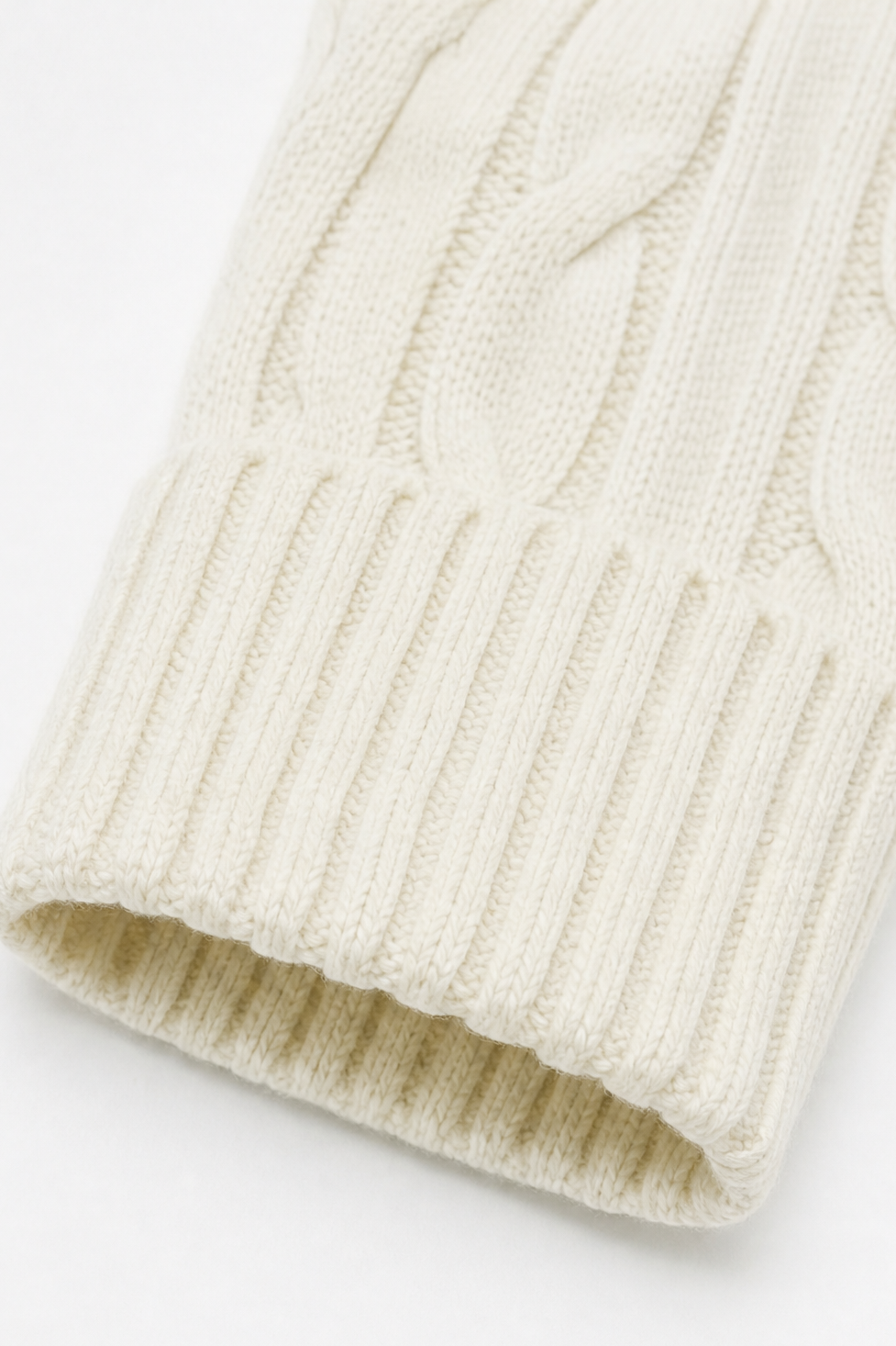 Wearbella – Kofta z kapturem i grubym splotem