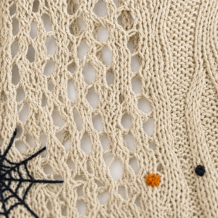 Amberknit – Tröja Dyniowy z Otworami w Szydełku