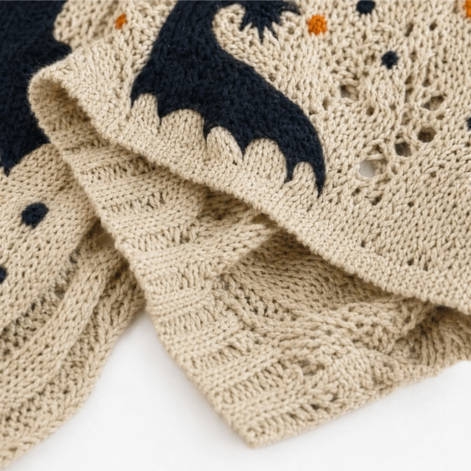 Amberknit – Tröja Dyniowy z Otworami w Szydełku