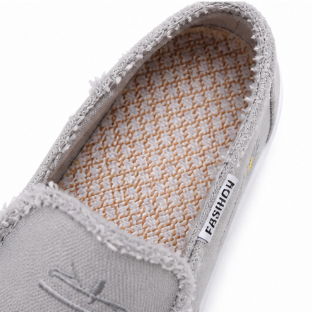 Breeza – Dam Zniszczone Kanvasowe Mokasyny Slip-On z Postrzępionymi Krawędziami