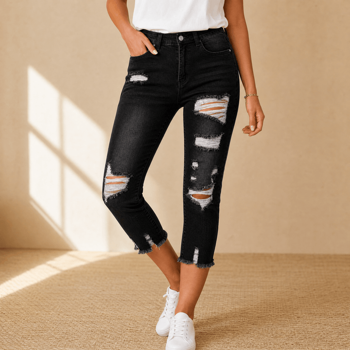 Delina – Dam jeansy capri z miękkiej bawełny z postrzępionym dołem