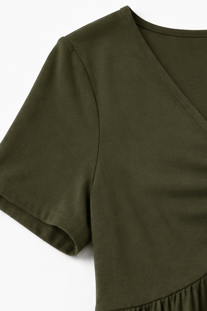 Wearbella – Klänning midi z urringning w v-ringning i marszczeniem