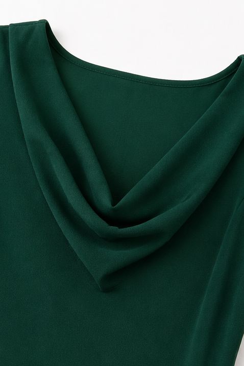 Coverlyn – Klänning A-Line z urringning typu cowl i koronkowymi ręKaffemi