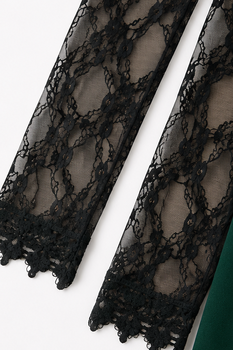 Coverlyn – Klänning A-Line z urringning typu cowl i koronkowymi ręKaffemi