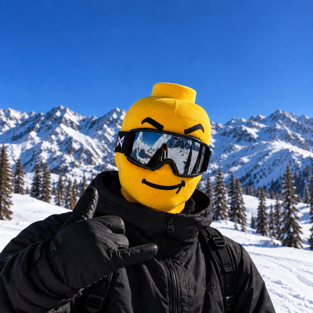 Stickad balaclava med glatt tryck