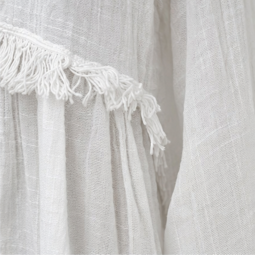 Wearbella – Blus z frędzlami, urringning w v-ringning, lång ärm