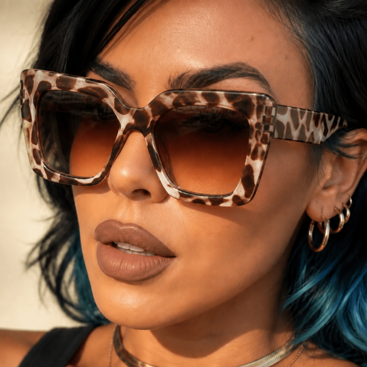 Wearbella – Kwadratowa Ramka, Som Uzupełnia Varje Look
