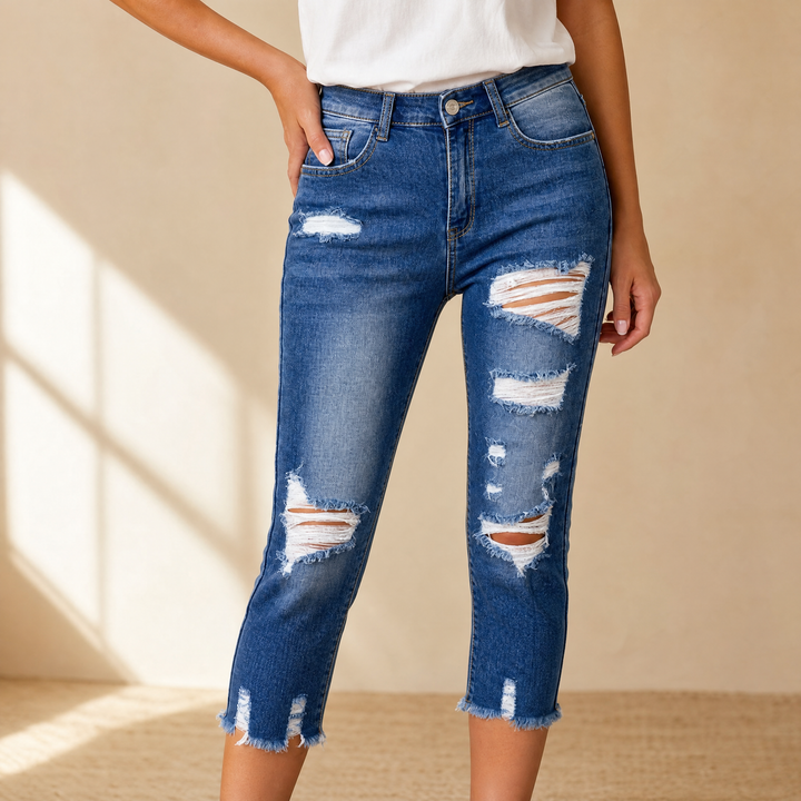 Delina – Dam jeansy capri z miękkiej bawełny z postrzępionym dołem