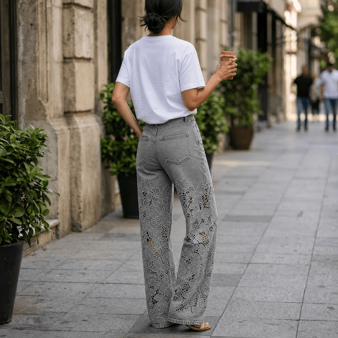 Laceveil – Dam jeans z koronkowymi wstawkami w kwiaty, vida ben