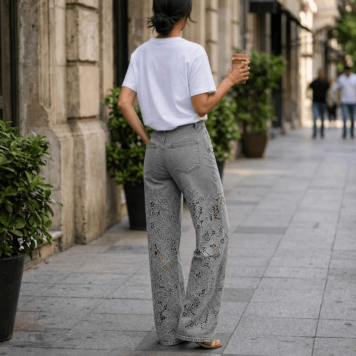 Laceveil – Dam jeans z koronkowymi wstawkami w kwiaty, vida ben