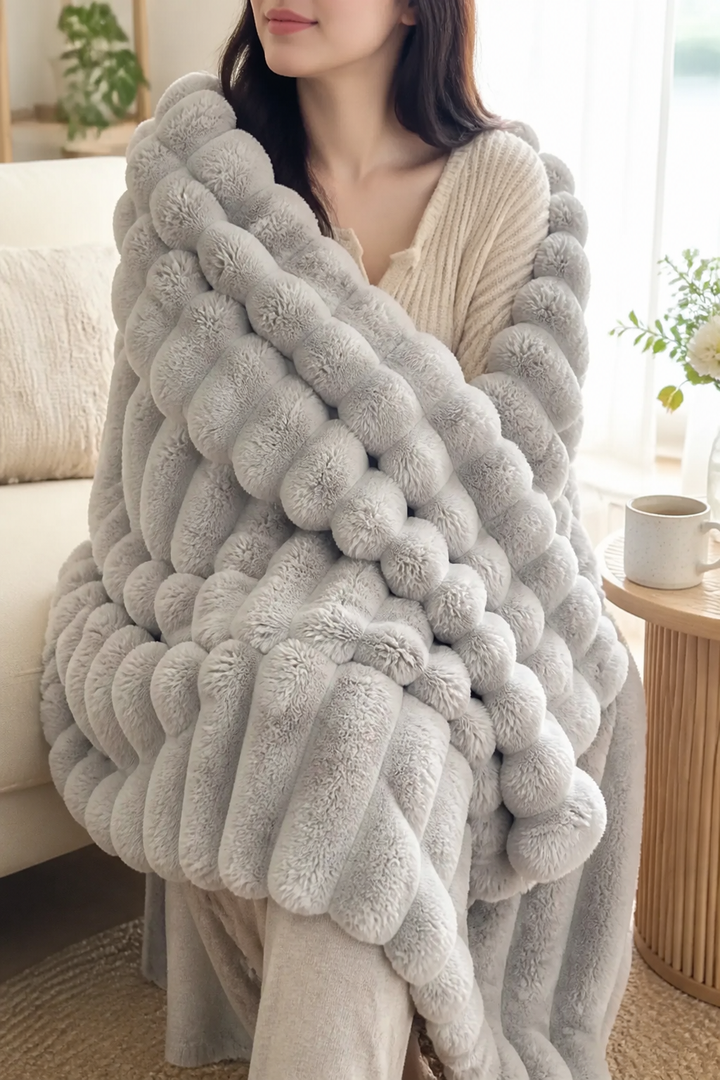 Plushwick – Dwustronny koc z króliczego pluszu w dwóch färgach